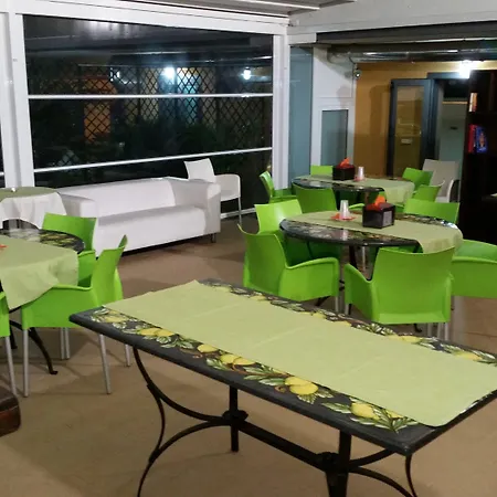 Riviera Ionica 4* סנטה תרזה די ריבה