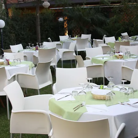 Riviera Ionica 4* סנטה תרזה די ריבה